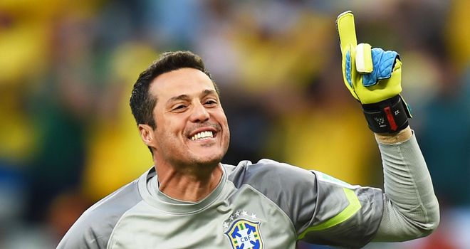Julio Cesar: Set for Benfica talks