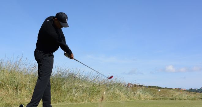 Tiger Woods prepares in gorgeous sunshine at Hoylake, but will have to brave the wind to win