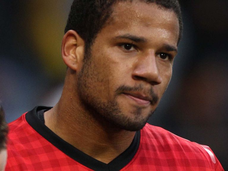 Bebe: Benfica sign Man Utd striker on four-year contract