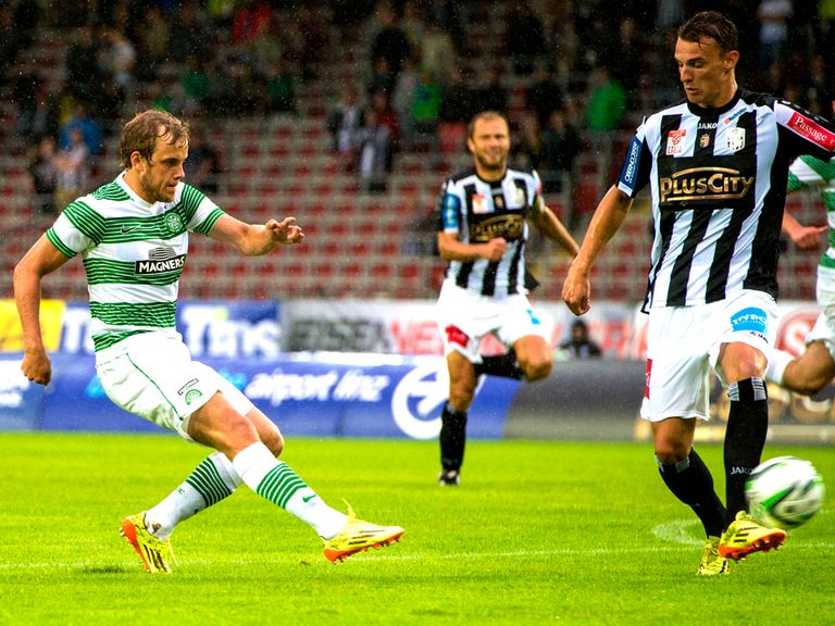 Teemu Pukki scores his first goal