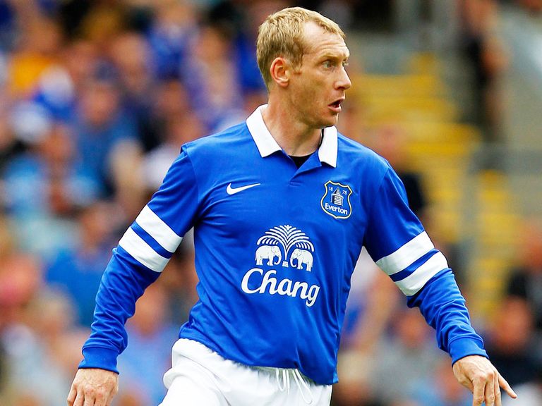 Tony Hibbert: Everton defender has signed a two-year deal at the club