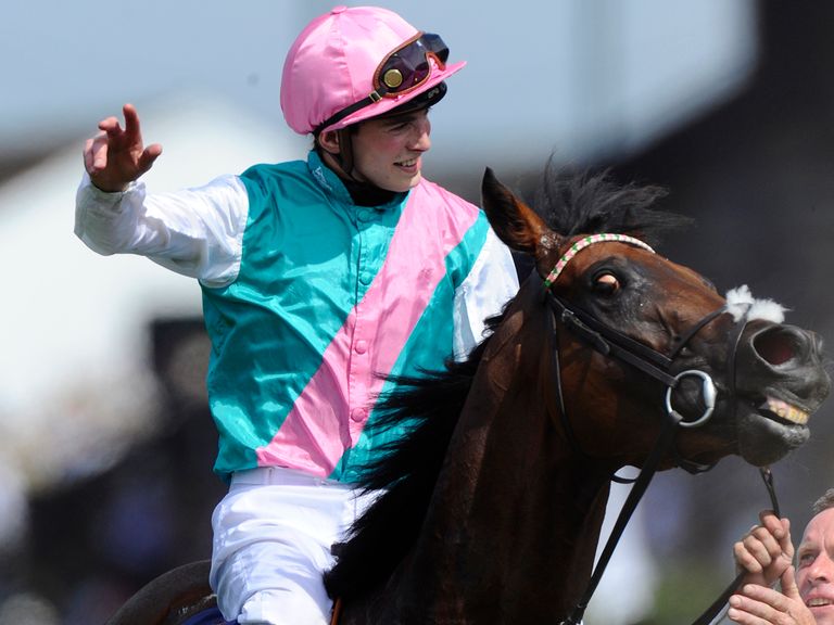 http://e0.365dm.com/14/07/768x576/james-doyle-riding-kingman_3180604.jpg?20140730155440