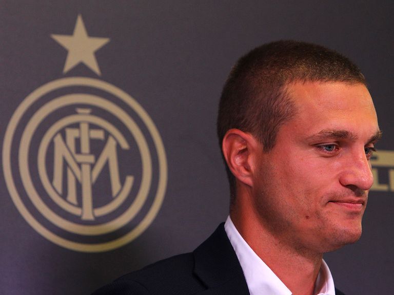 Nemanja Vidic has arrived at Inter Milan