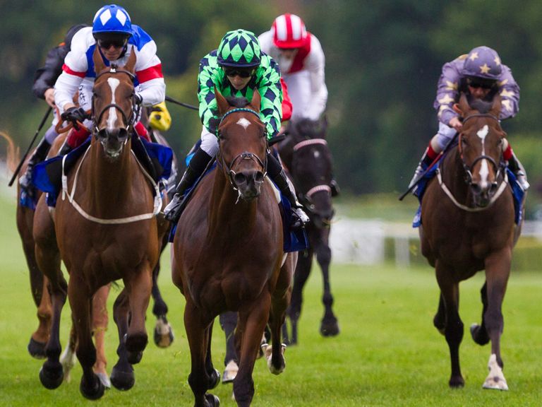Velox: Andrea Atzeni takes over from Cam Hardie in the saddle