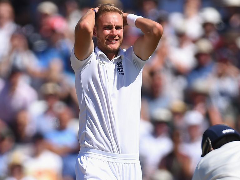 Stuart Broad: Requires knee surgery in September