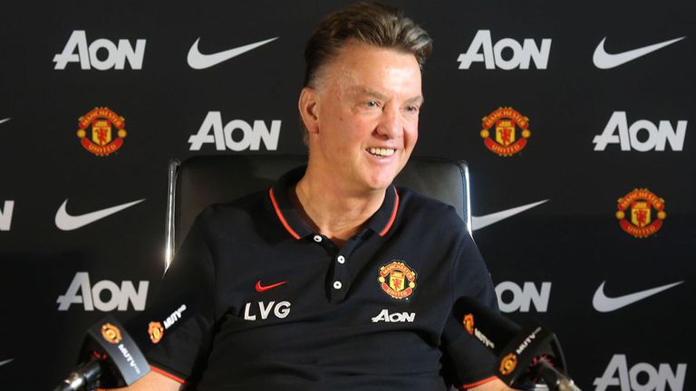 Manchester United manager Louis van Gaal has hit back at England coach Roy Hodgson.
