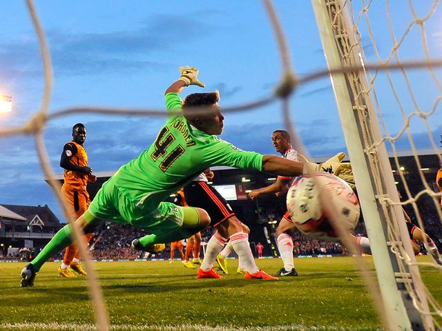 Bakary Sako scores the only goal during the clash at Craven Cottage