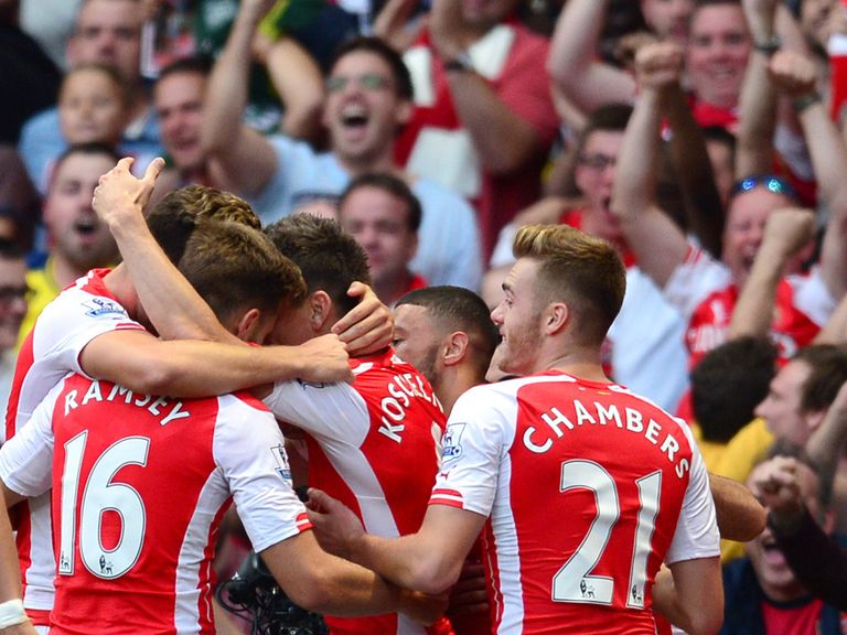 Arsenal celebrate their last-gasp victory over Crystal Palace