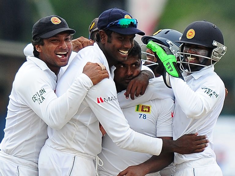 Rangana Herath celebrates for Sri Lanka