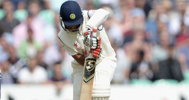 Indian Test batsman Cheteshwar Pujara can now play for Derbyshire having been granted a visa