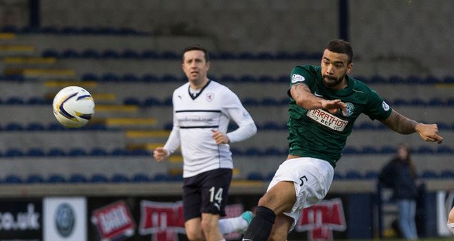 football-hibernian-hibernian-v-raith-rovers_3242990.jpg