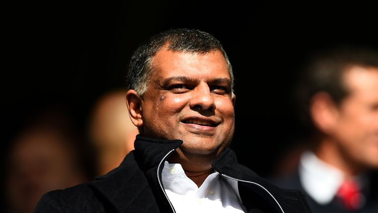 Holloway leaves QPR after meeting QPR owner Tony Fernandes for talks regarding his future on Thursday