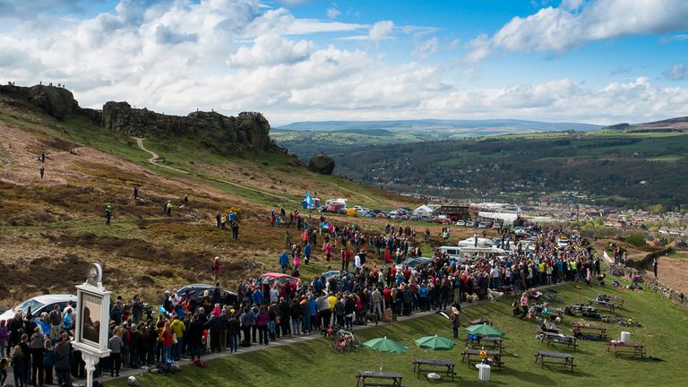 The peloton makes its way up the Cote de Cow & Calf on the third stage this year