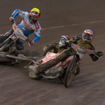 Poole Pirates defeat Coventry Bees to cut the lead at top of Elite League - SkySports