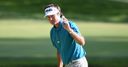 Late birdie puts Bubba ahead