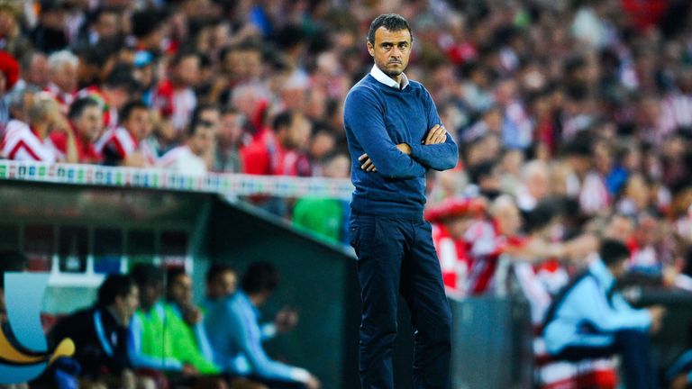 Enrique tweaked Barcelona's formation from a 4-3-3 to 4-2-3-1 against Levante