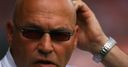 Wales' Barron suffers leg break
