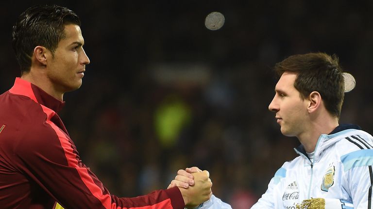 Cristiano Ronaldo and Lionel Messi are the benchmark for Kane 
