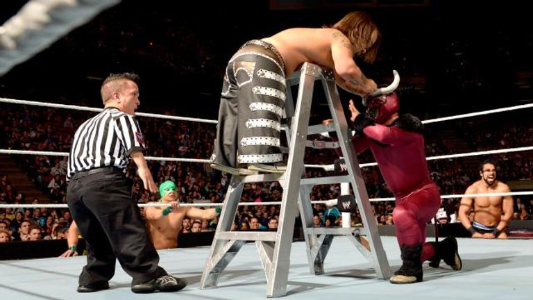Hornswoggle v El Torito clashed in a WeeLC Match at The Izod Center