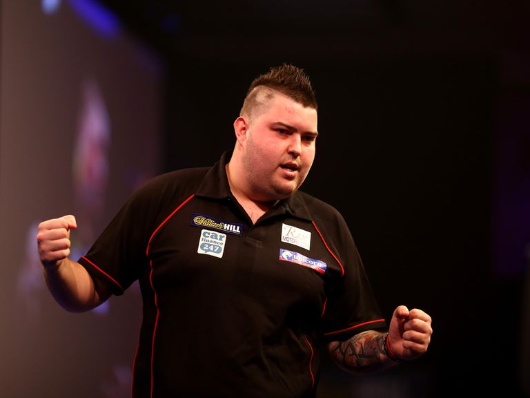 2016 Premier League Darts Line-Up Announced | PDC Darts News & Results