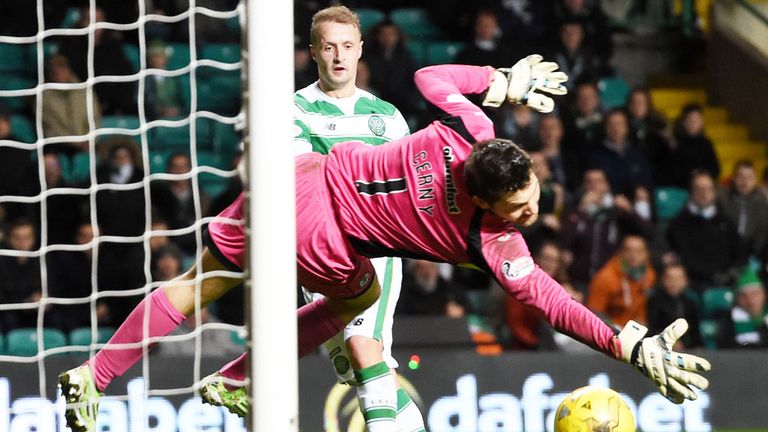 Griffiths keeps his cool to score a late winner for Celtic