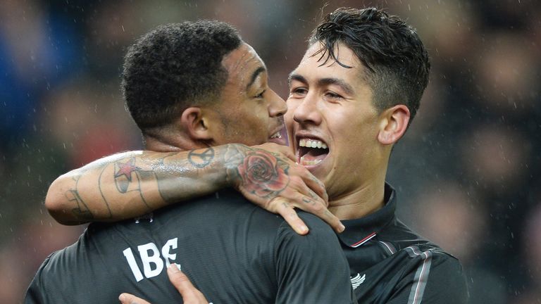 Liverpool's Jordon Ibe is congratulated by team-mate Roberto Firmino