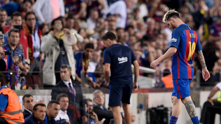 Lionel Messi went off injured with a groin strain for Barcelona in the second half