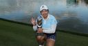 Flawless Feng retains title