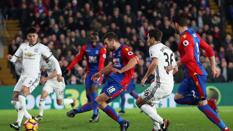 James McArthur equalises for Crystal Palace