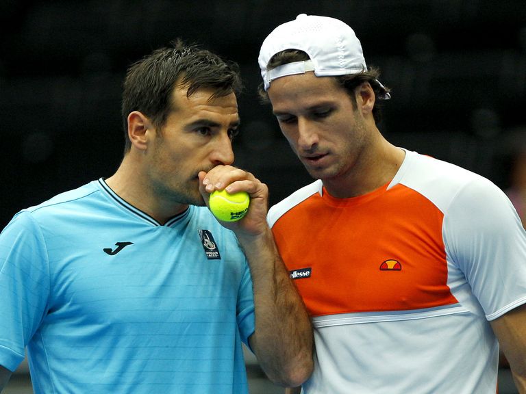 Indian Aces beat UAE Royals to go top in IPTL