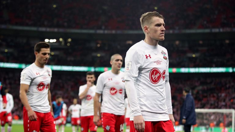 Southampton players look dejected after their EFL Cup final defeat