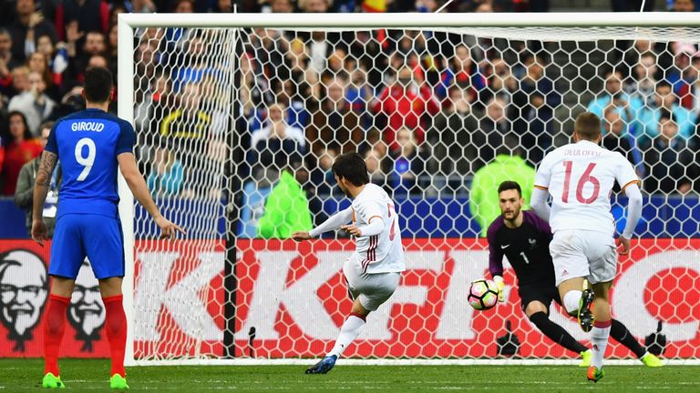 David Silva scores from the penalty spot