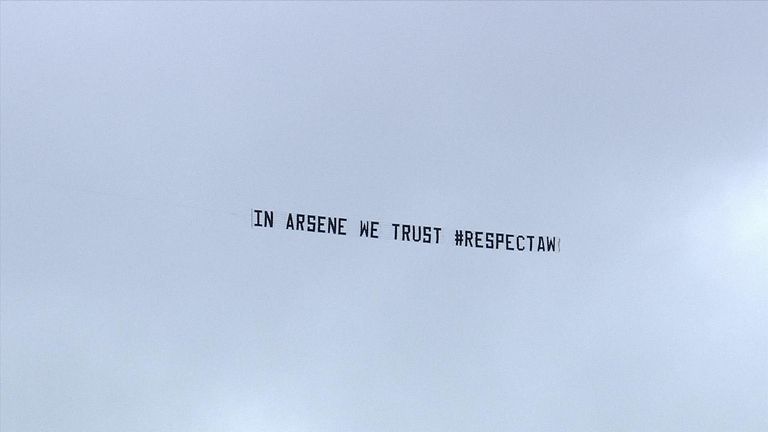 skysports-wenger-banner-arsenal_3911995.jpg