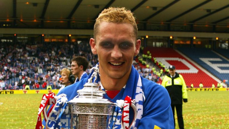 Lovenkrands secured the Scottish Cup for Rangers in 2002 with a stoppage-time winner against Celtic