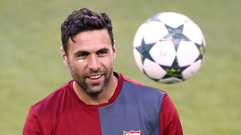Milan are targeting a summer move for PSG 'keeper Salvatore Sirigu