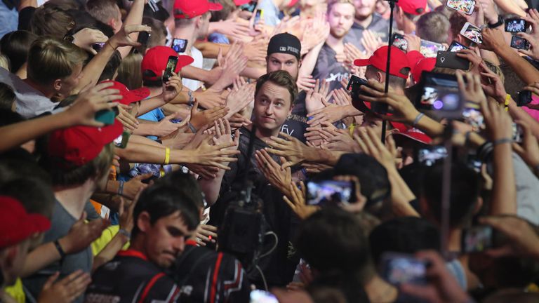 The crowds will be out in force for the third season of StarSeries. (image courtesy of STARLADDER)