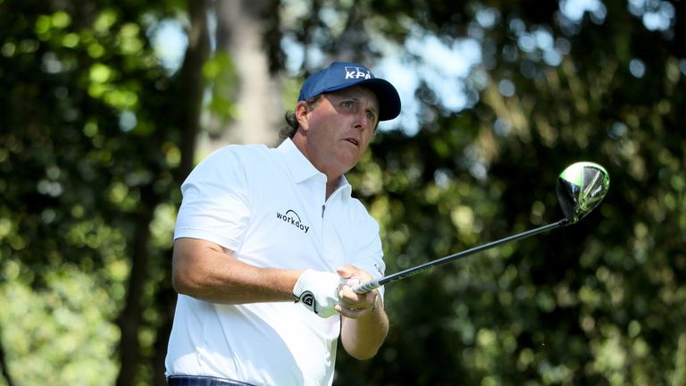 Should Phil Mickelson fail to appear, it would be the first time since 1994 neither he nor Woods would be present