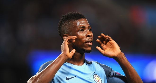 Man City forward Iheanacho completes Leicester medical