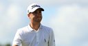 WATCH: Justin's 90-degree putt