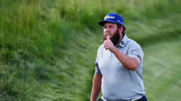 Fowler leads US Open