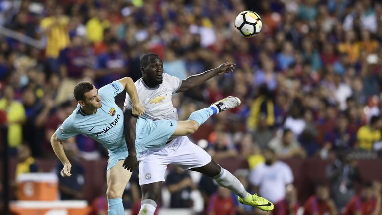 Romelu Lukaku was kept isolated by Barcelona's defence