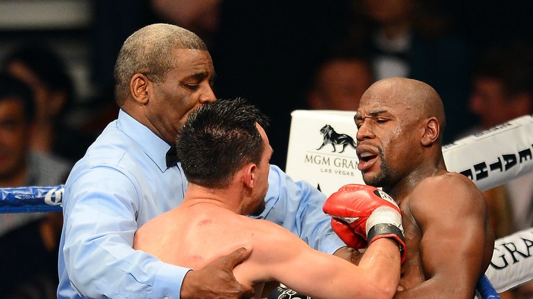 Robert Byrd refereed Mayweather v Robert Guerrero