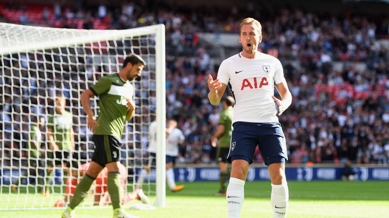 Harry Kane has been backed to ensure Tottenham remain title challengers [스카이스포츠] 2017/18시즌 프리미어 리그 팀별 한 줄 프리뷰