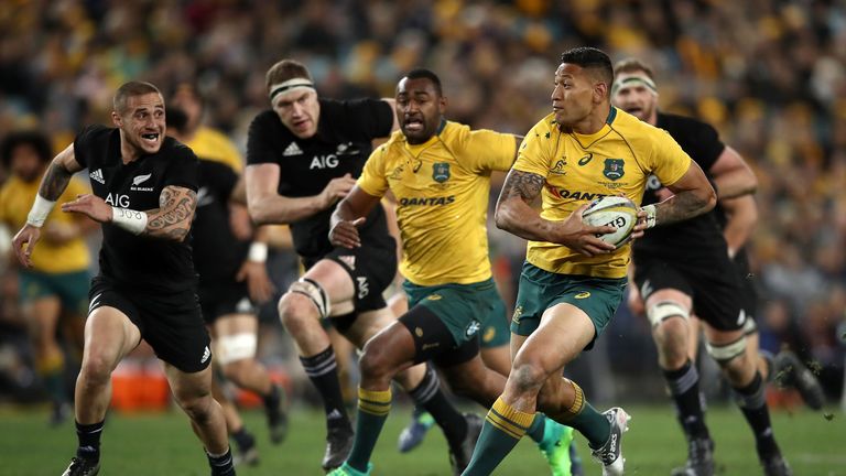 Israel Folau on the attack against the All Blacks in the first Test