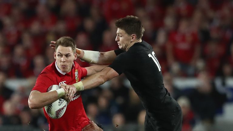 Liam Williams will replace Chris Ashton in the Saracens back line this season