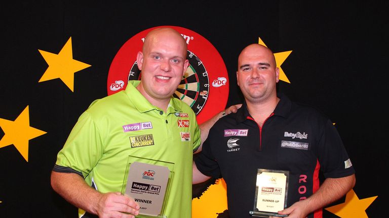 Cross has lost in three finals to Van Gerwen already this year
