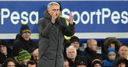 Mourinho hits back at Scholes