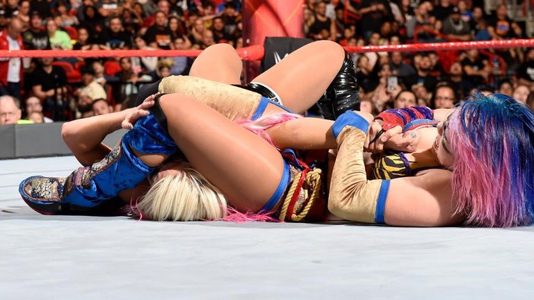 Asuka scored an important win over Raw women's champion Alexa Bliss in a non-title match
