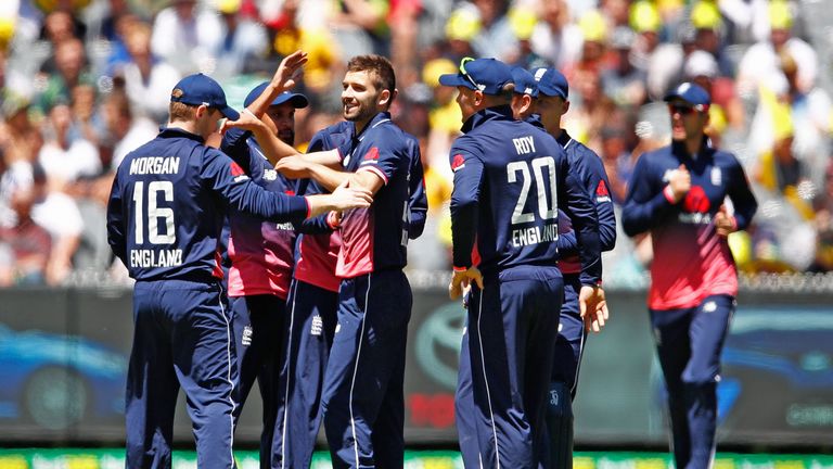 Mark Wood showed the difference pace can make during England win in Melbourne