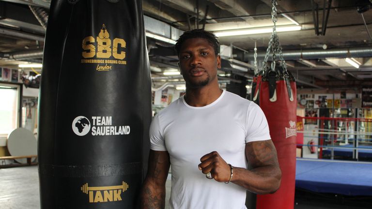 Mikael Lawal moved to 5-0 on the undercard (Team Sauerland)